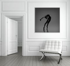 Sin título (nº 5) Fotografía de ballet 47" x 47" en Ed de 18 por Yevgeniy Repiashenko