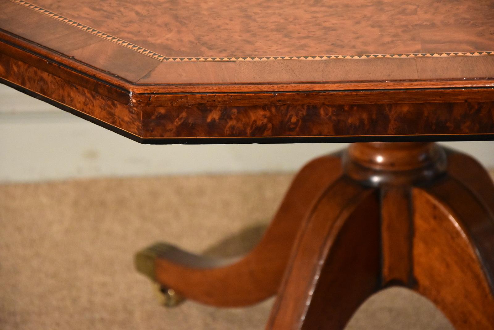 Yew Wood Hexagonal Table Inlaid Stamped Gillows im Zustand „Gut“ in Wiltshire, GB