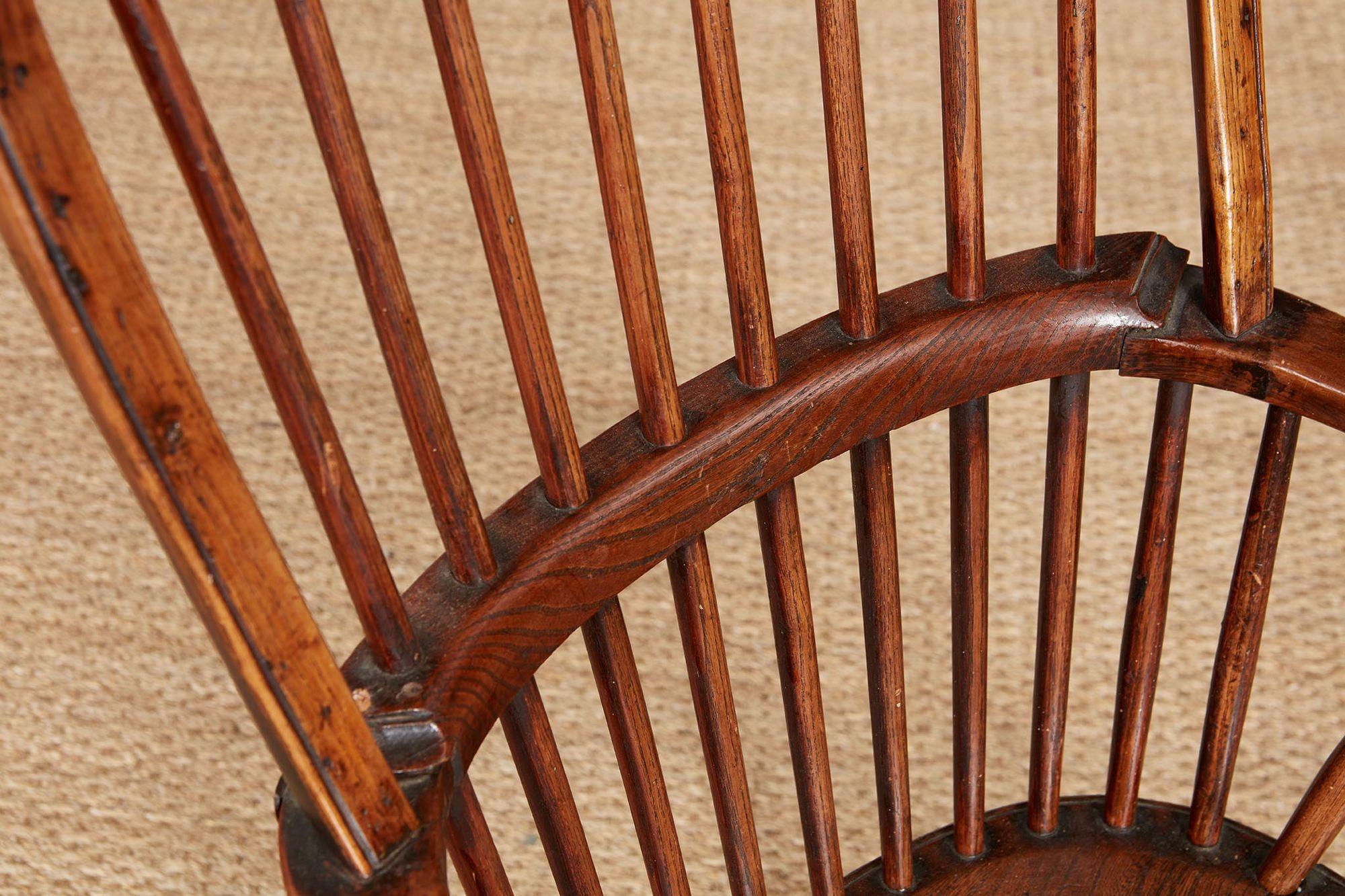 Orme Fauteuil Windsor en bois d'if en vente