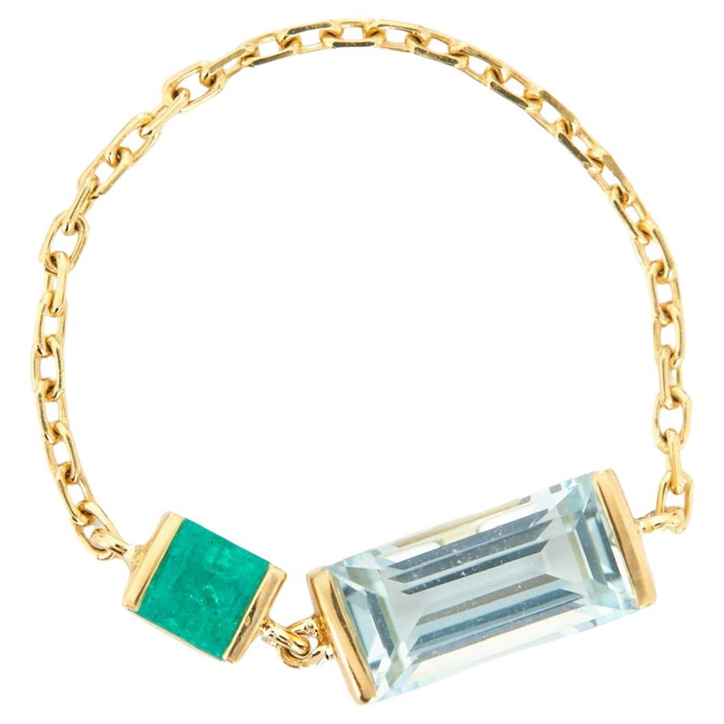 YI Collection Aquamarine & Emerald Chain Ring For Sale