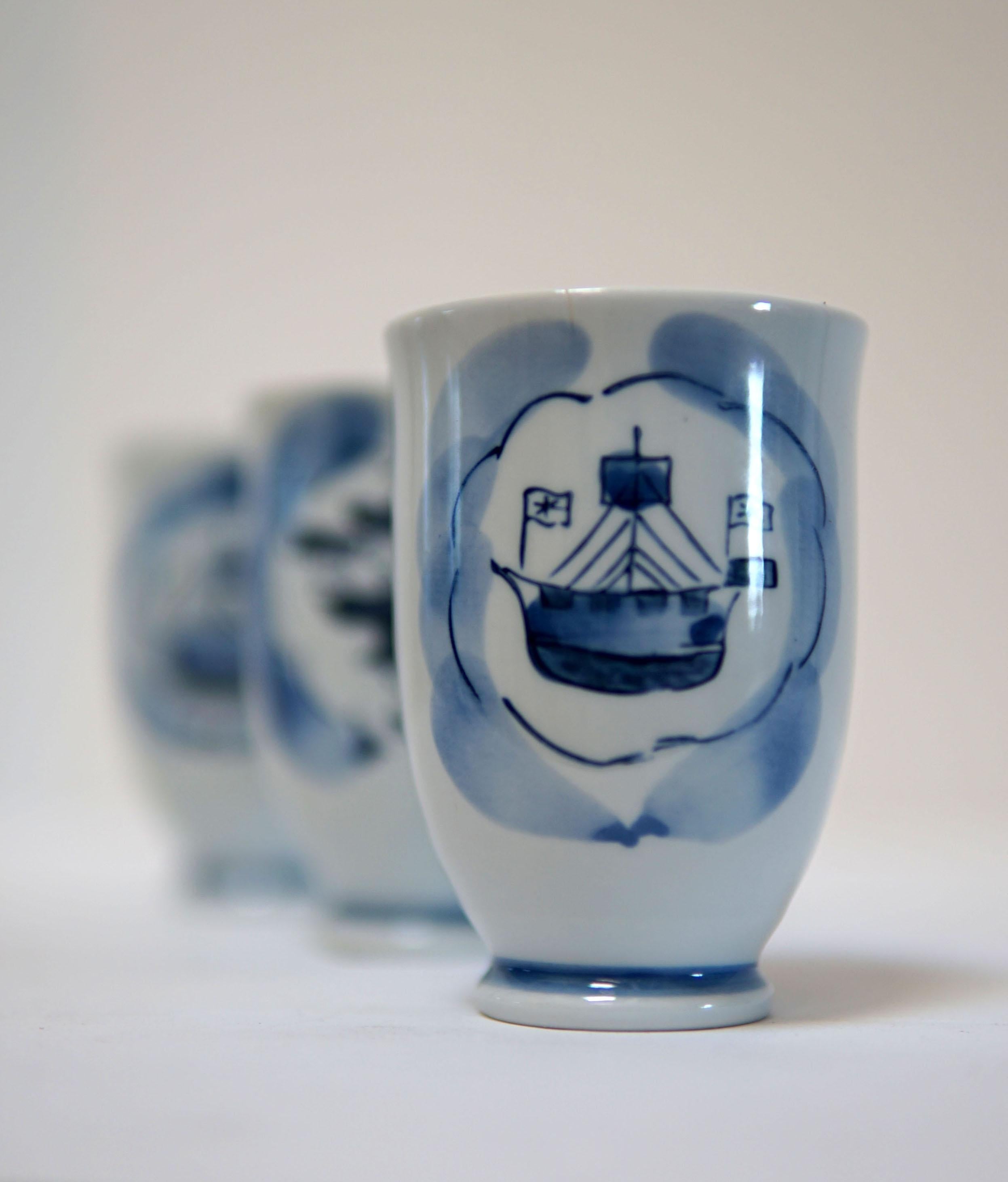 Chinese Yi Feng Studio Blue and White Porcelain Tea Cups Nautical Hand Painted Theme For Sale