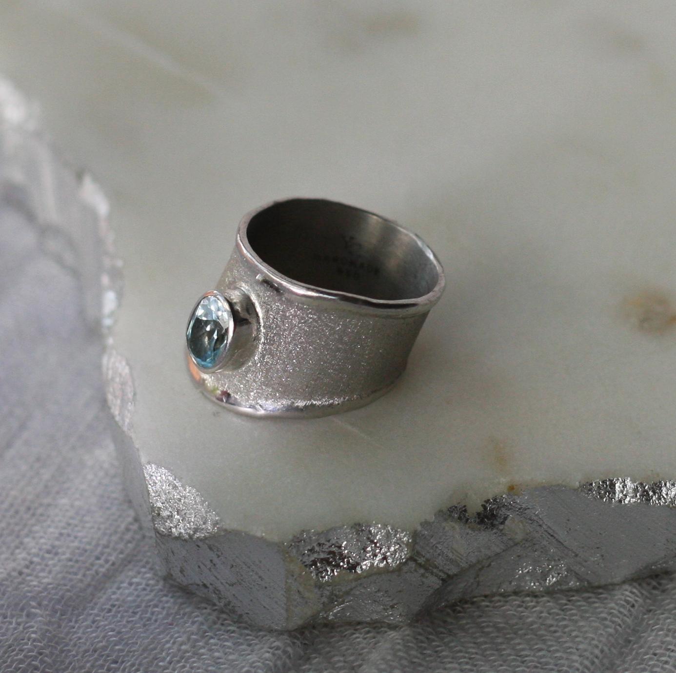 Yianni Creations Aquamarine Fine Silver and Palladium Wide Band Ring In New Condition For Sale In Astoria, NY