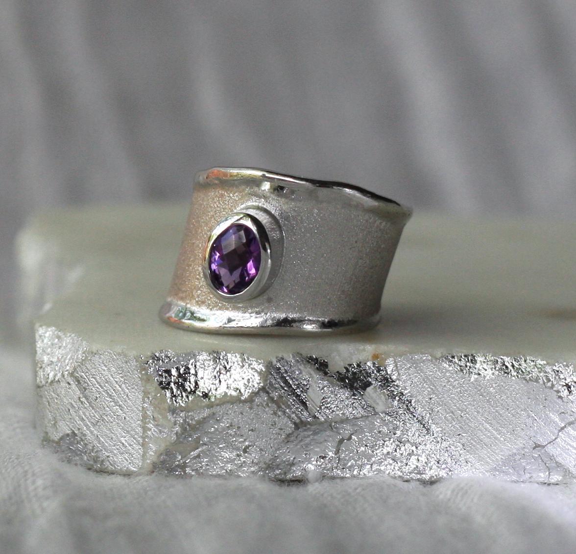 Yianni Creations Amethyst Fine Silver and Palladium Wide Band Ring In New Condition For Sale In Astoria, NY