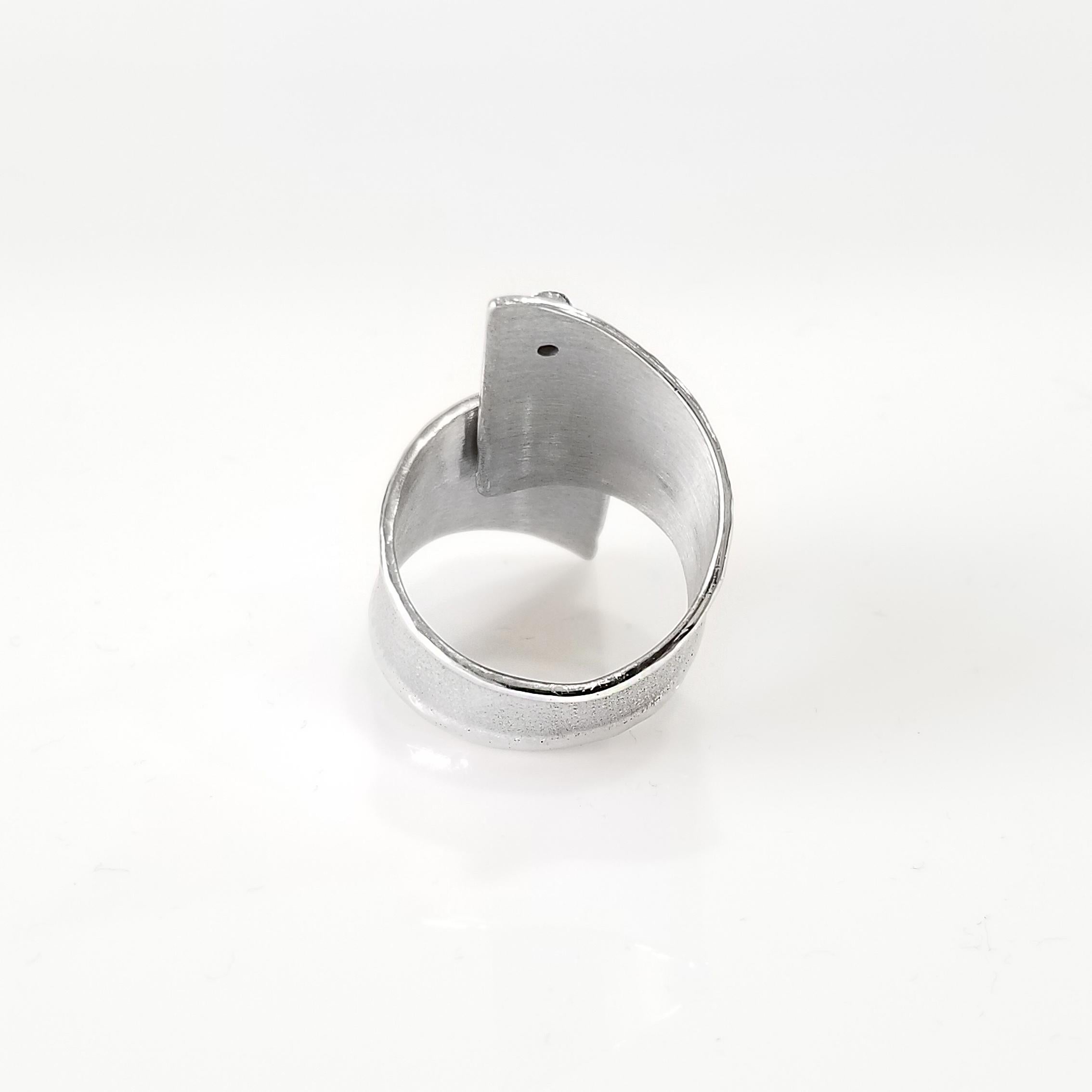 Yianni Creations Breiter Ring aus feinem Silber und Palladium mit Citrin und weißen Diamanten im Zustand „Neu“ im Angebot in Astoria, NY