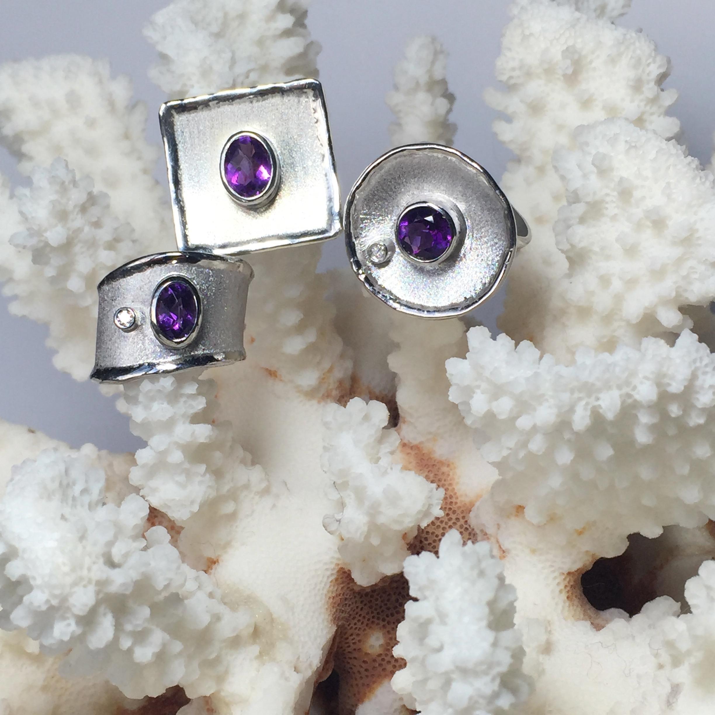 Yianni Kreationen, runder Ring, Amethyst, weißer Diamant, feines Silber, Palladium im Angebot 1