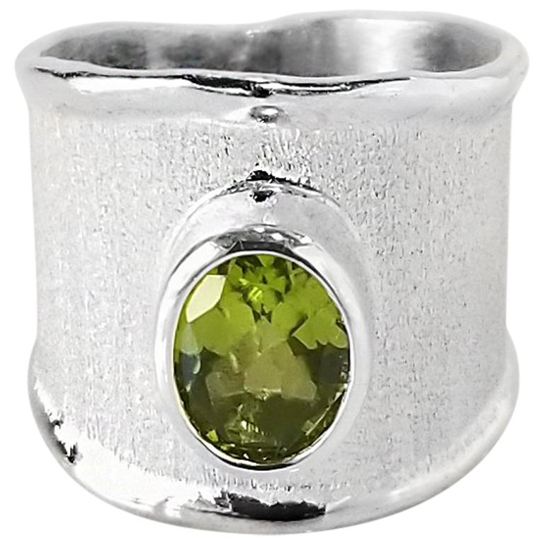 Yianni Creations Peridot Fine Silver and Palladium Adjustable Wide Band Ring For Sale 4