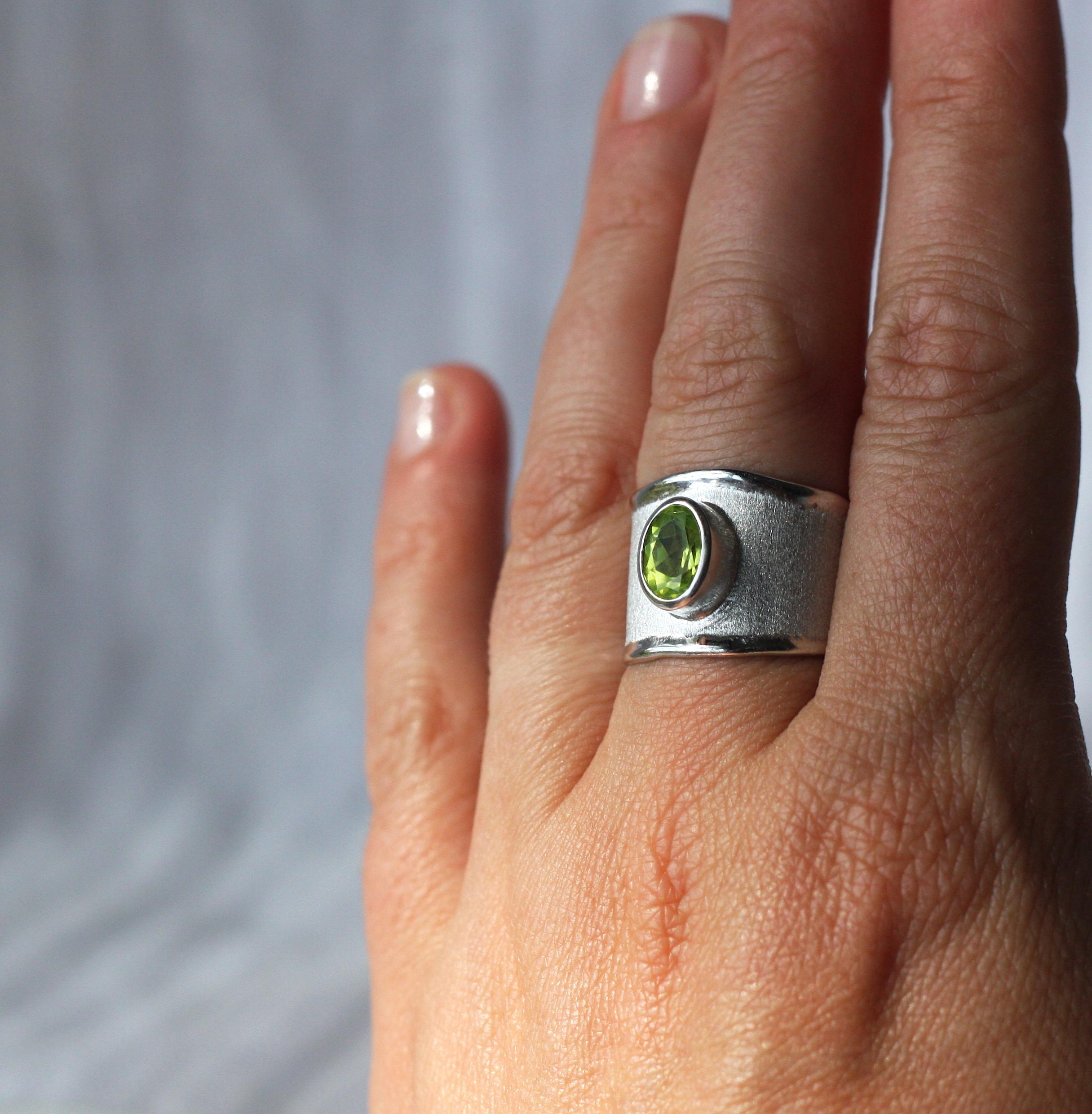 Yianni Creations Peridot Fine Silver and Palladium Adjustable Wide Band Ring For Sale 5