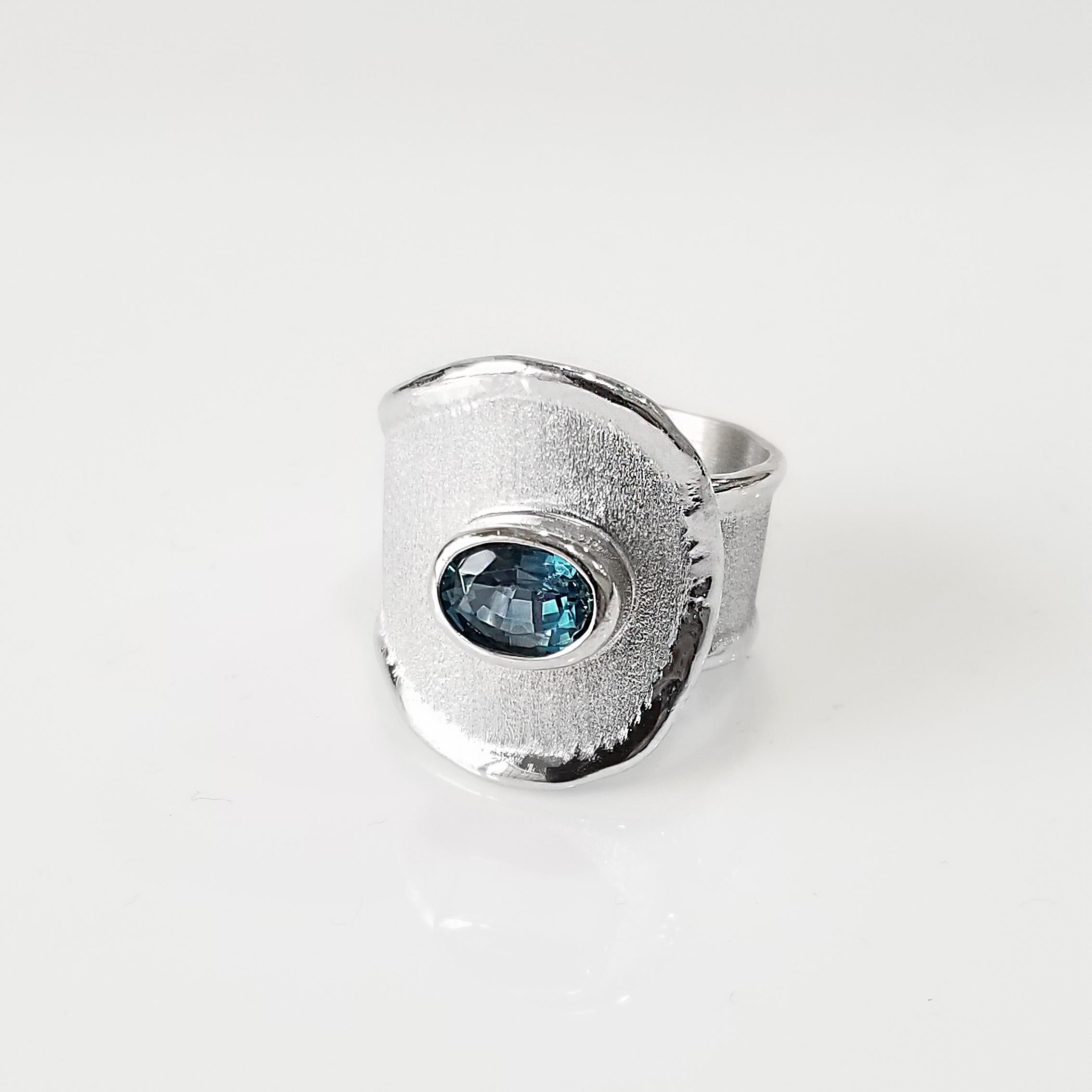 Women's Yianni Creations London Blue Topaz Fine Silver and Palladium Wide Band Ring For Sale