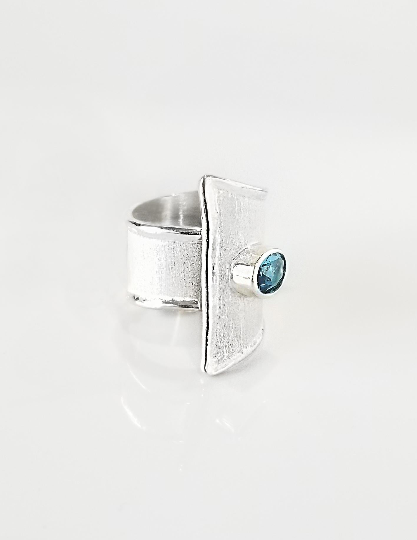 Oval Cut Yianni Creations Oval London Blue Topaz Fine Silver and Palladium Wide Band Ring For Sale