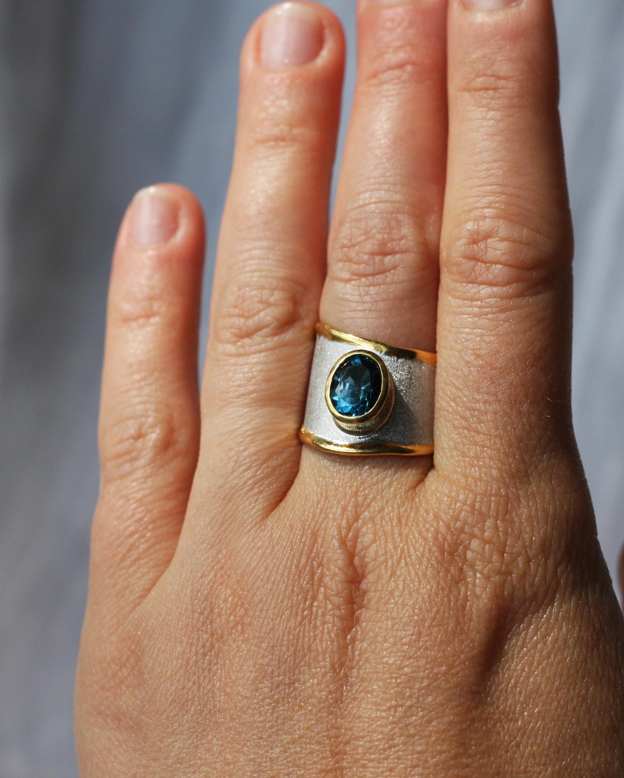 Yianni Creations Blue Topaz Fine Silver 24 Karat Gold Adjustable Wide Band Ring In New Condition For Sale In Astoria, NY
