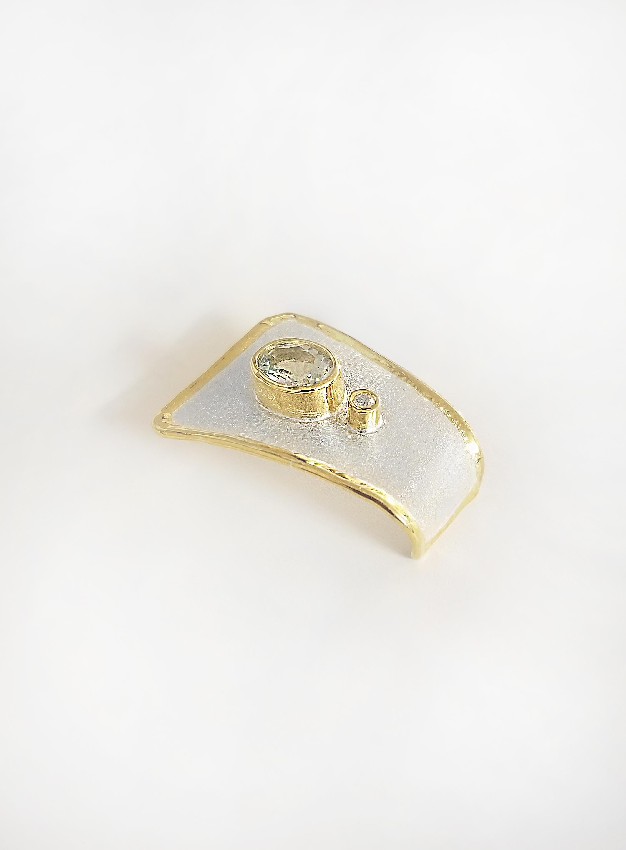 Contemporary Yianni Creations 1.75 Carat Aquamarine Diamond Fine Silver 24 Karat Gold Pendant