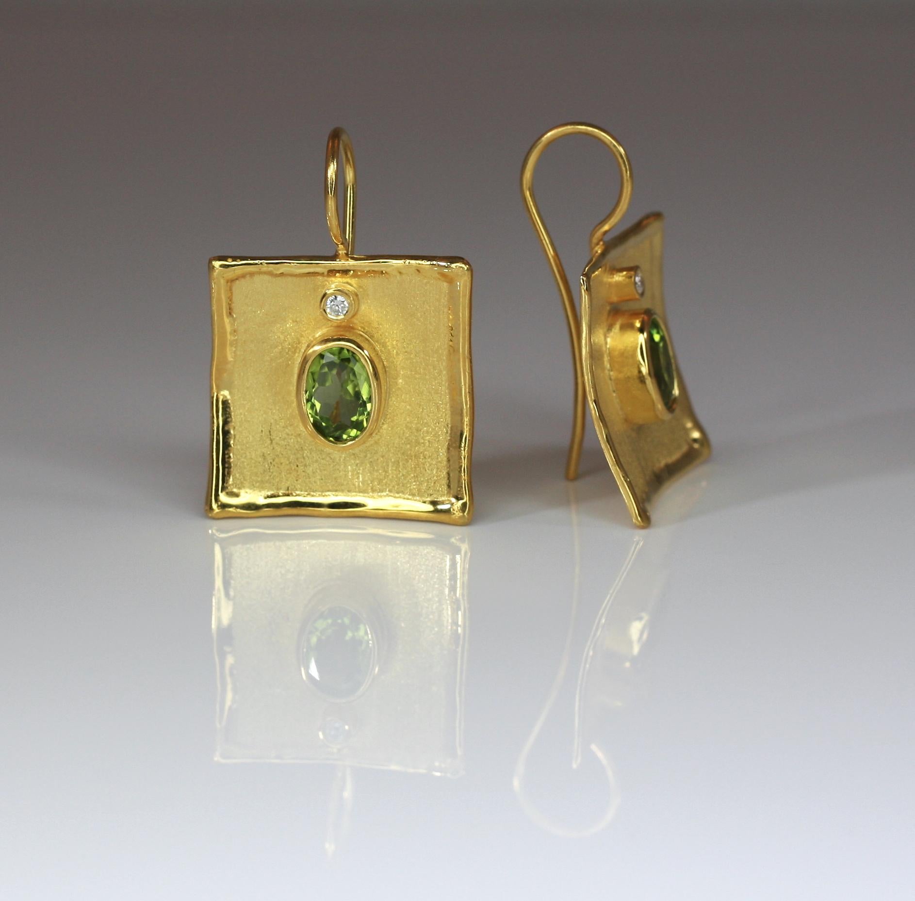 Yianni Creations 18 Karat Gold Earrings with 2.70 Carat Peridot and Diamonds For Sale 5
