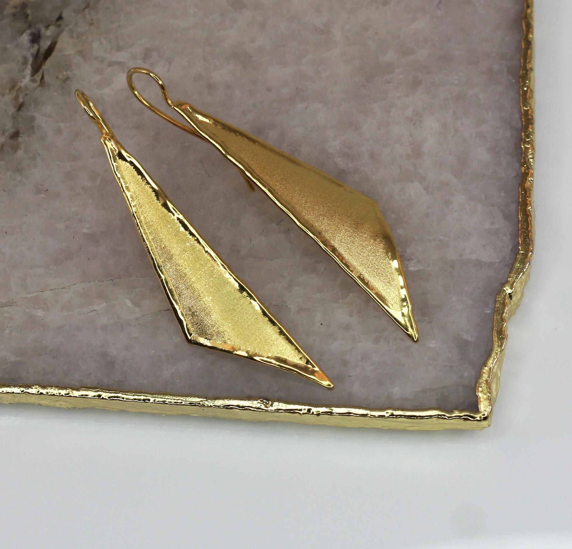 Yianni Creations 18 Karat Gold Handmade Triangular Earrings 4