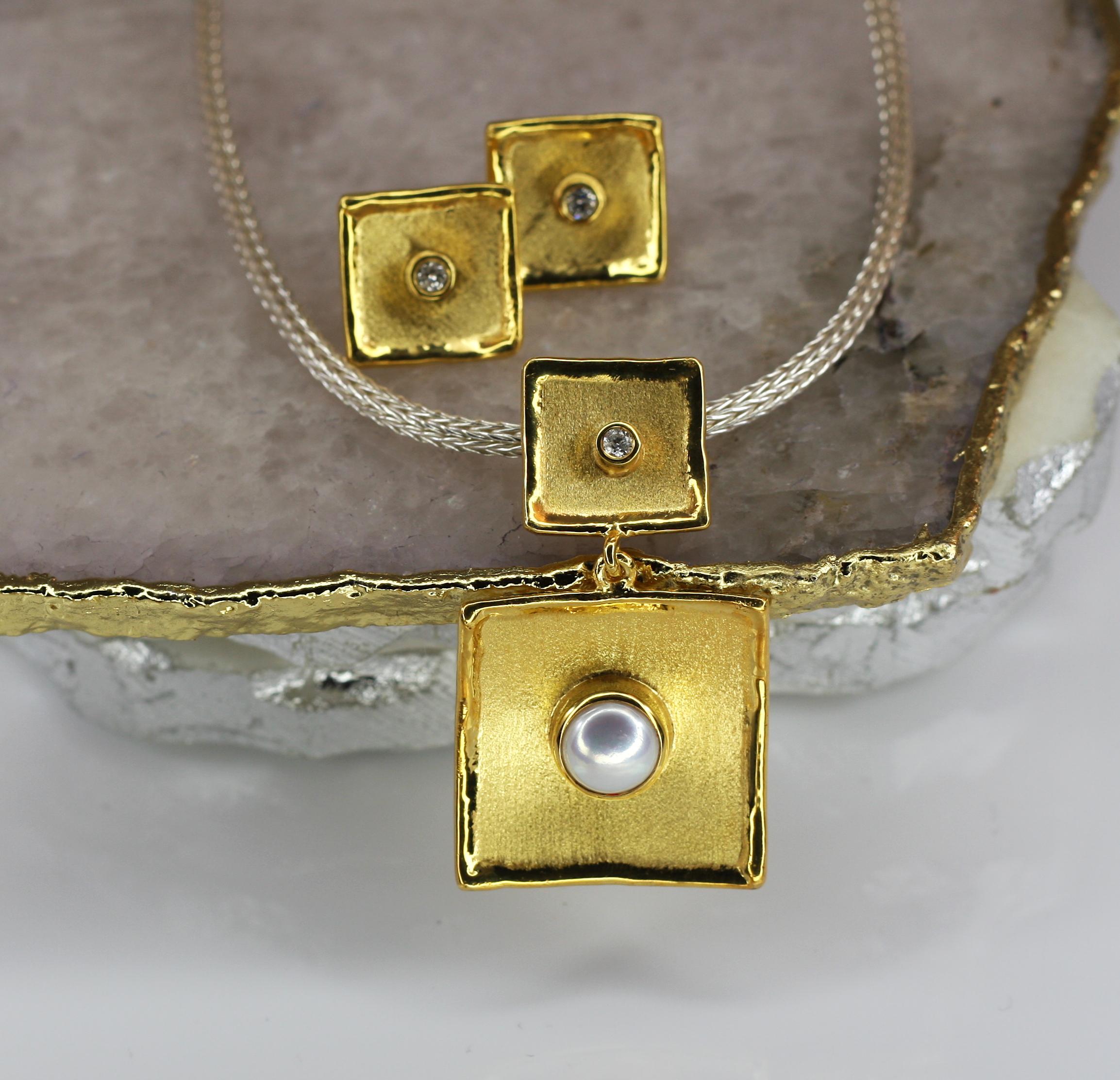 Yianni Creations 18 Karat Gold Square Dangle Pendant with Diamond and Pearl 2