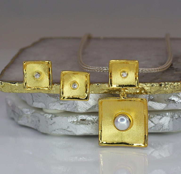 Yianni Creations 18 Karat Yellow Gold Drop Dangle Pearl and Diamond Pendant For Sale 5