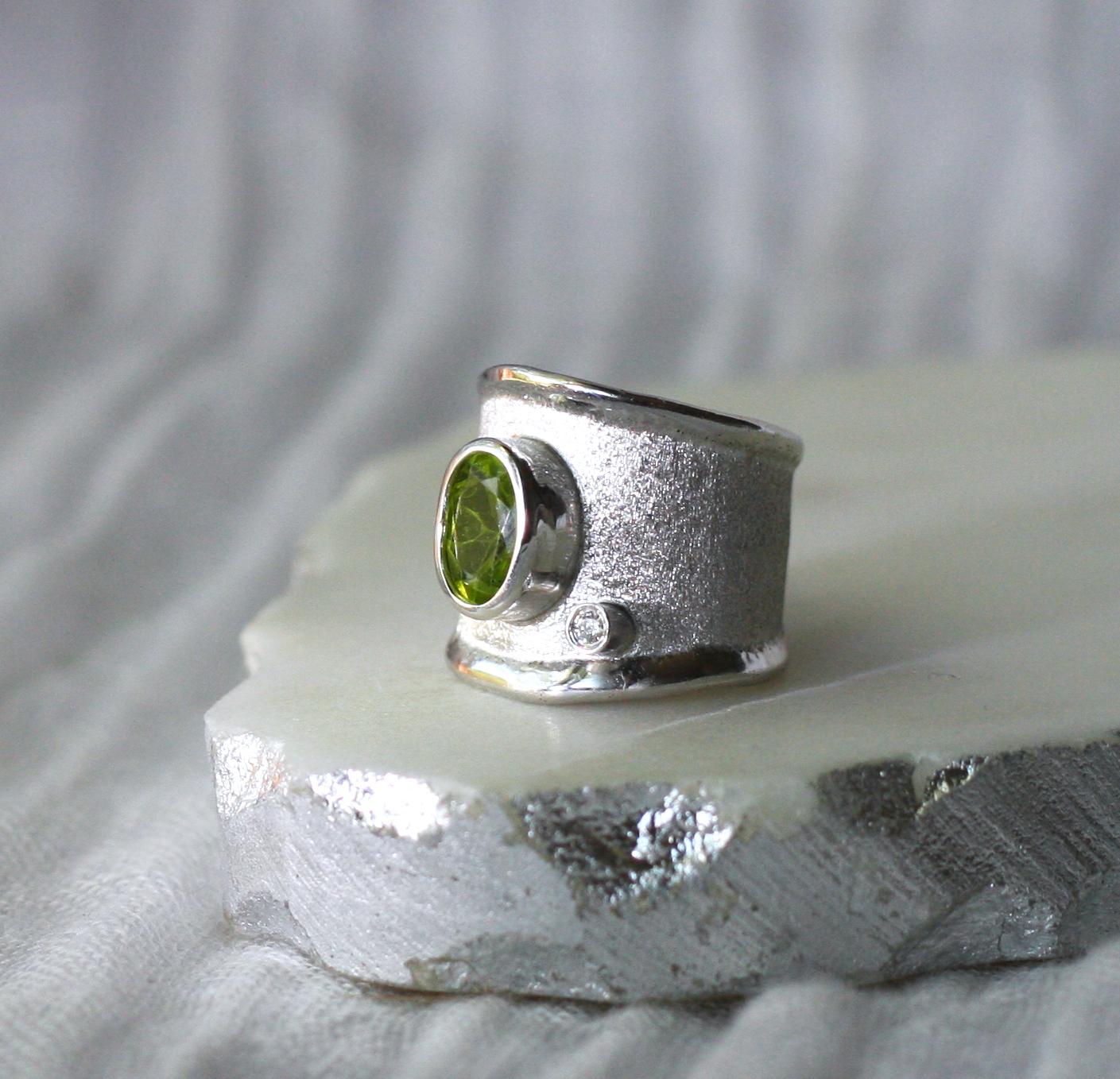 Oval Cut Yianni Creations Peridot and White Diamond in Fine Silver Wide Band Ring For Sale