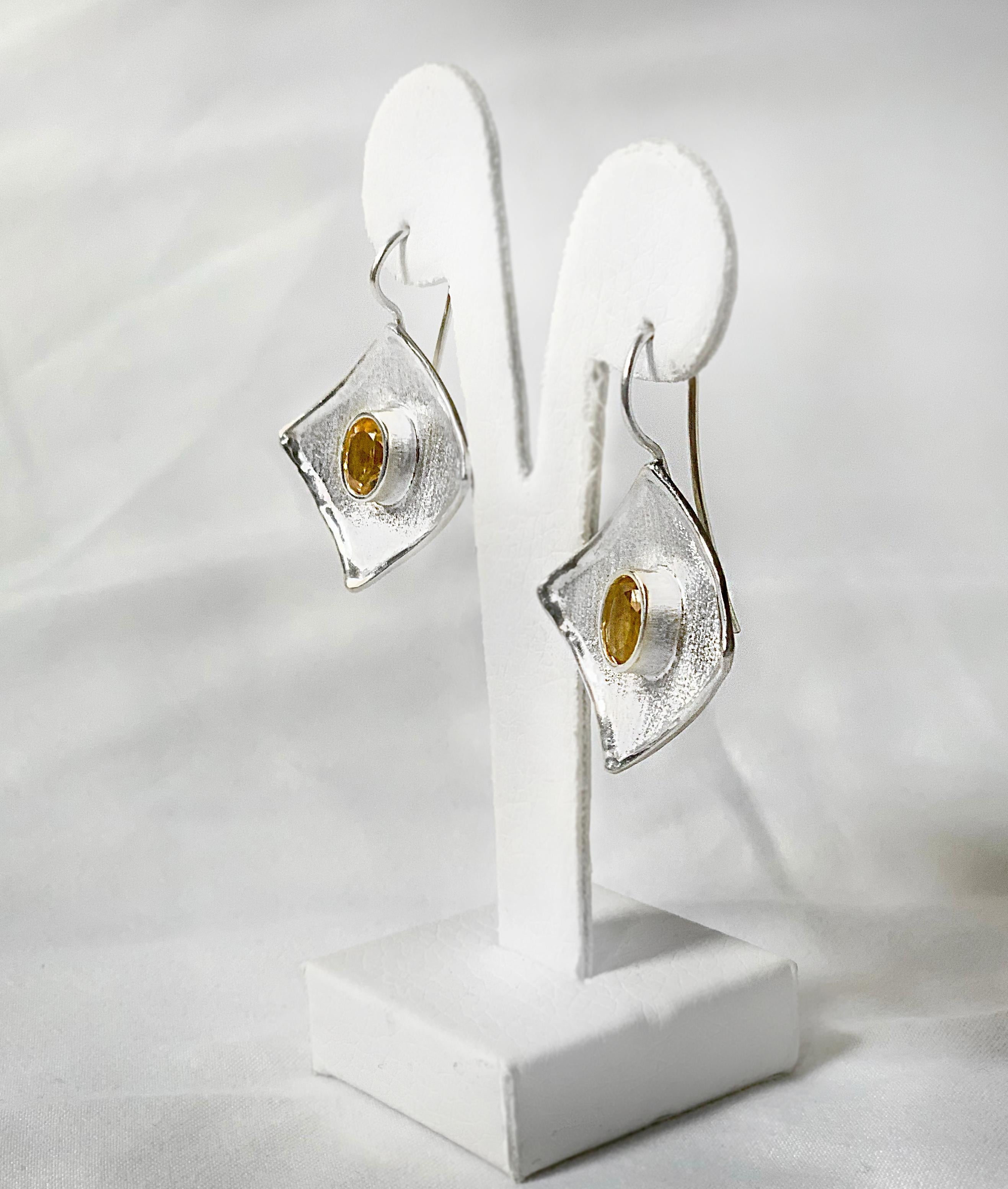Oval Cut Yianni Creations Citrine Fine Silver and Palladium Geometric Dangle Earrings For Sale
