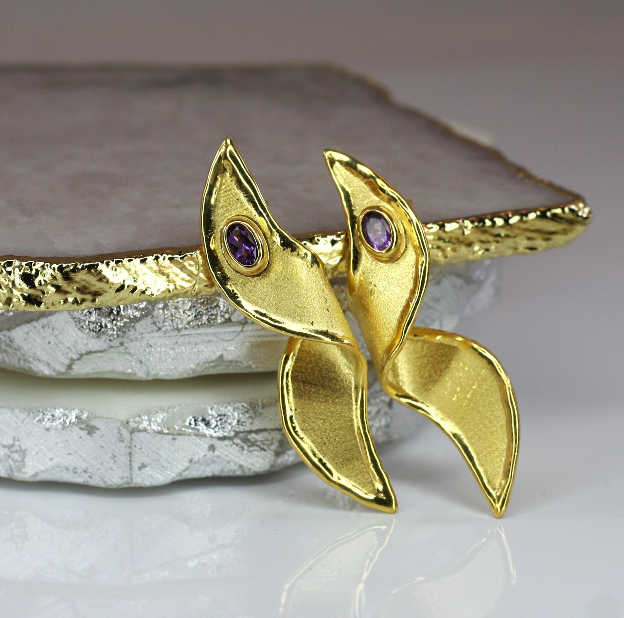 Yianni Creations Boucles d'oreilles artisanales en or 18 carats et améthyste Pour femmes en vente
