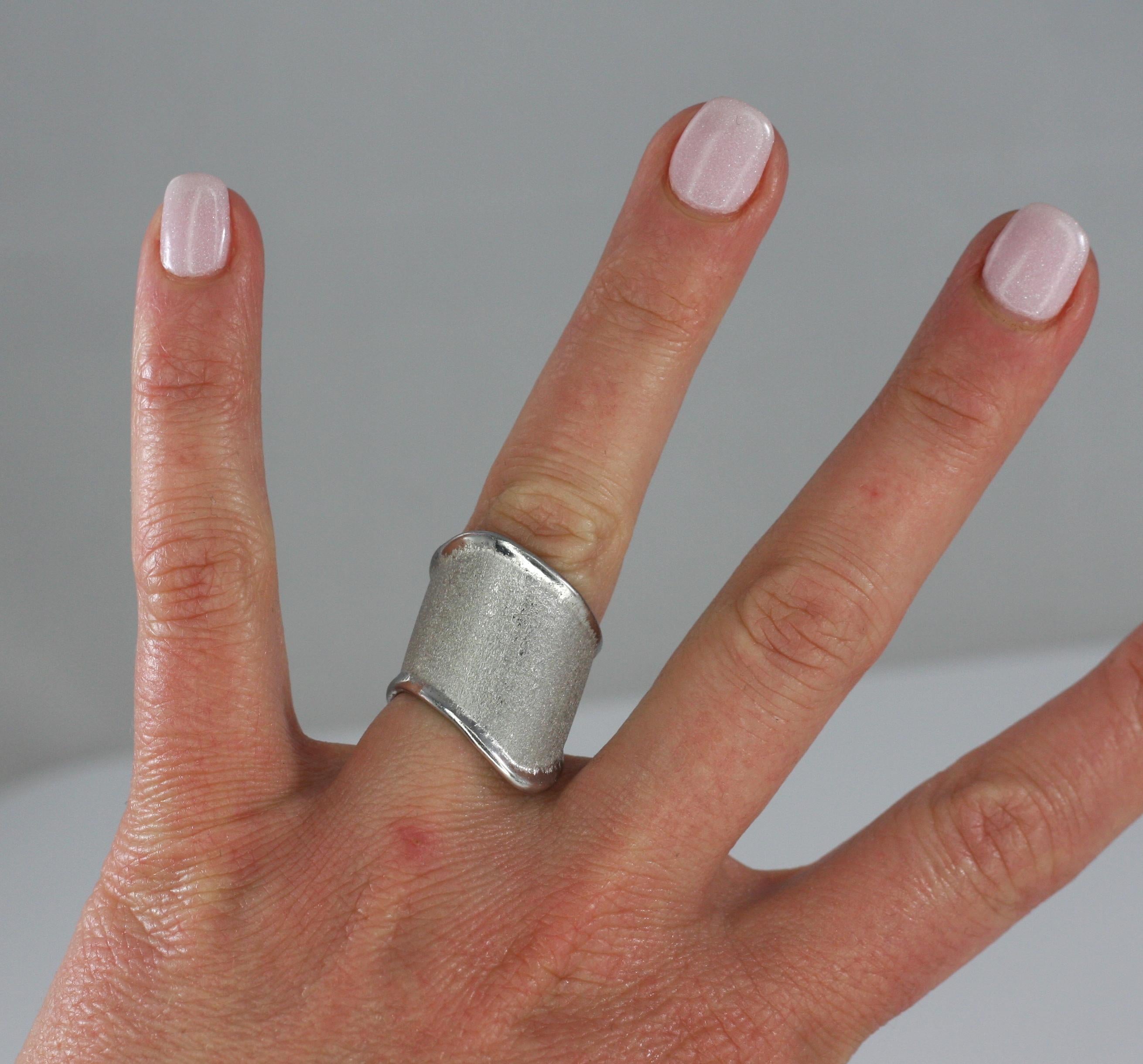 Yianni Kreationen Kunsthandwerklicher verstellbarer Ring aus feinem Silber und Palladium im Angebot 8