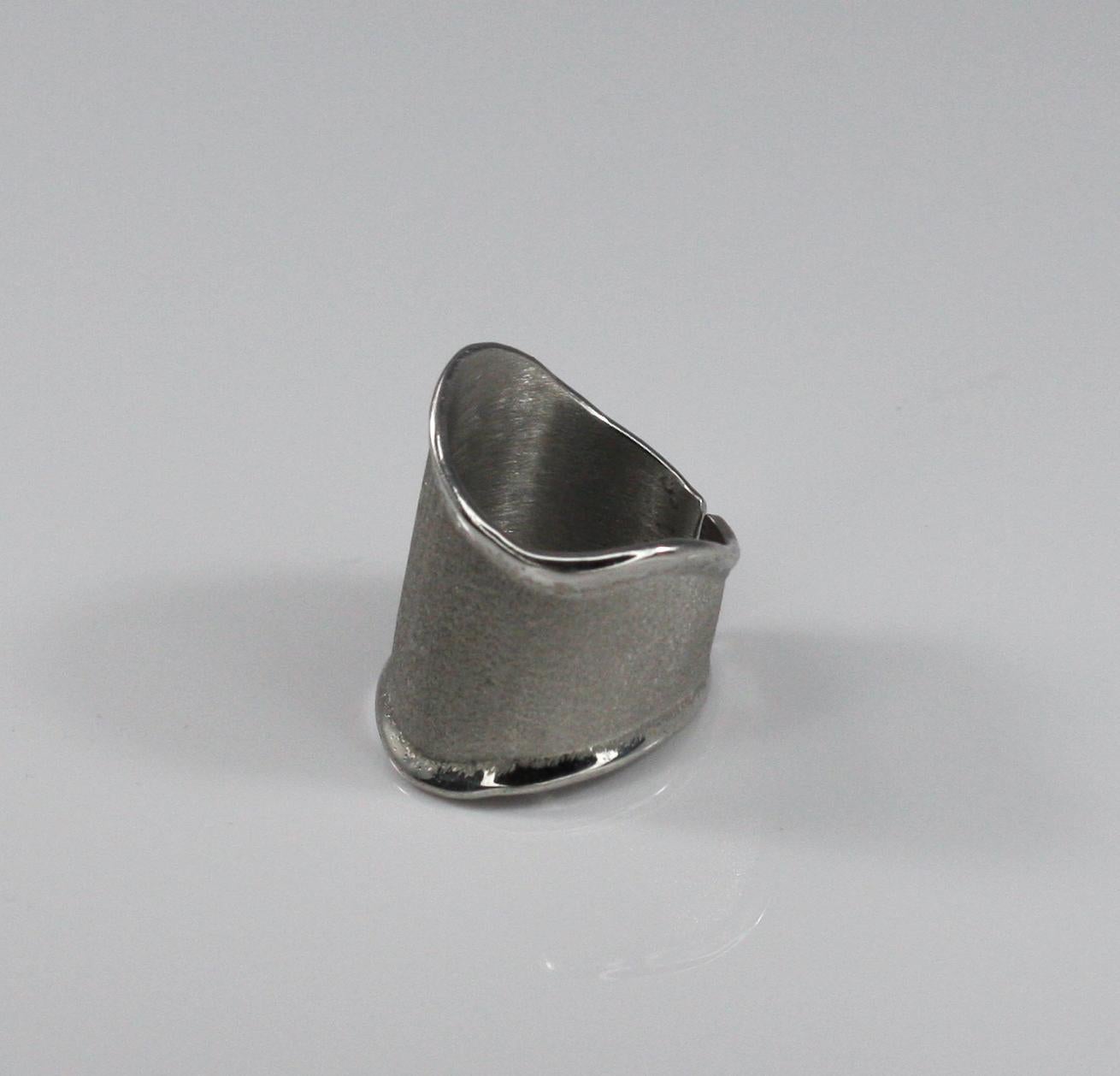 Yianni Kreationen Kunsthandwerklicher verstellbarer Ring aus feinem Silber und Palladium im Angebot 4