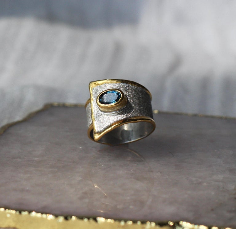 Yianni Creations Blue Topaz Fine Silver 24 Karat Gold Two-Tone Wide Band Ring In New Condition For Sale In Astoria, NY