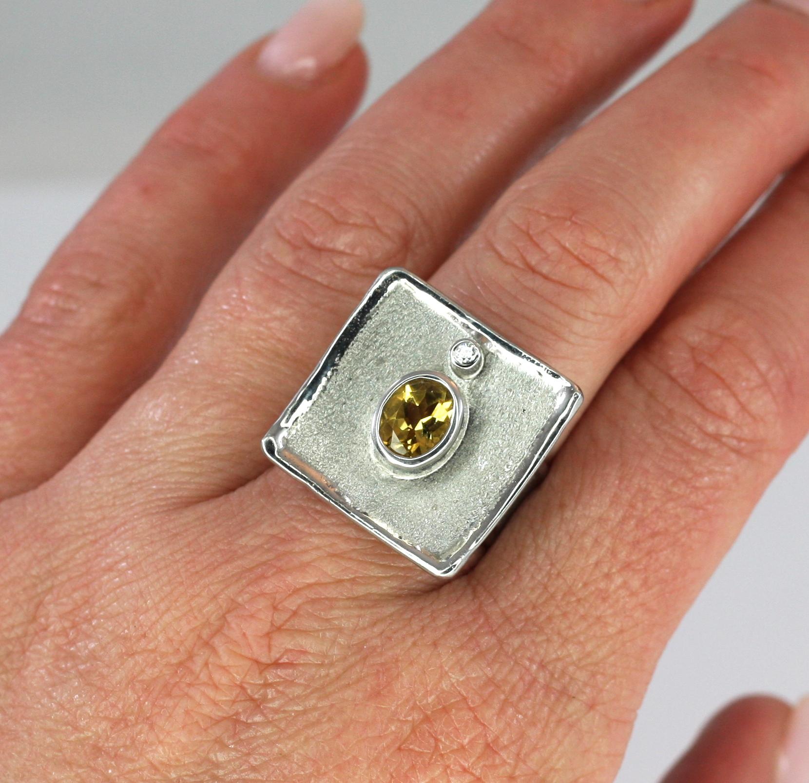 Yianni Creations Citrine White Diamond Fine Silver Square Ring For Sale 5