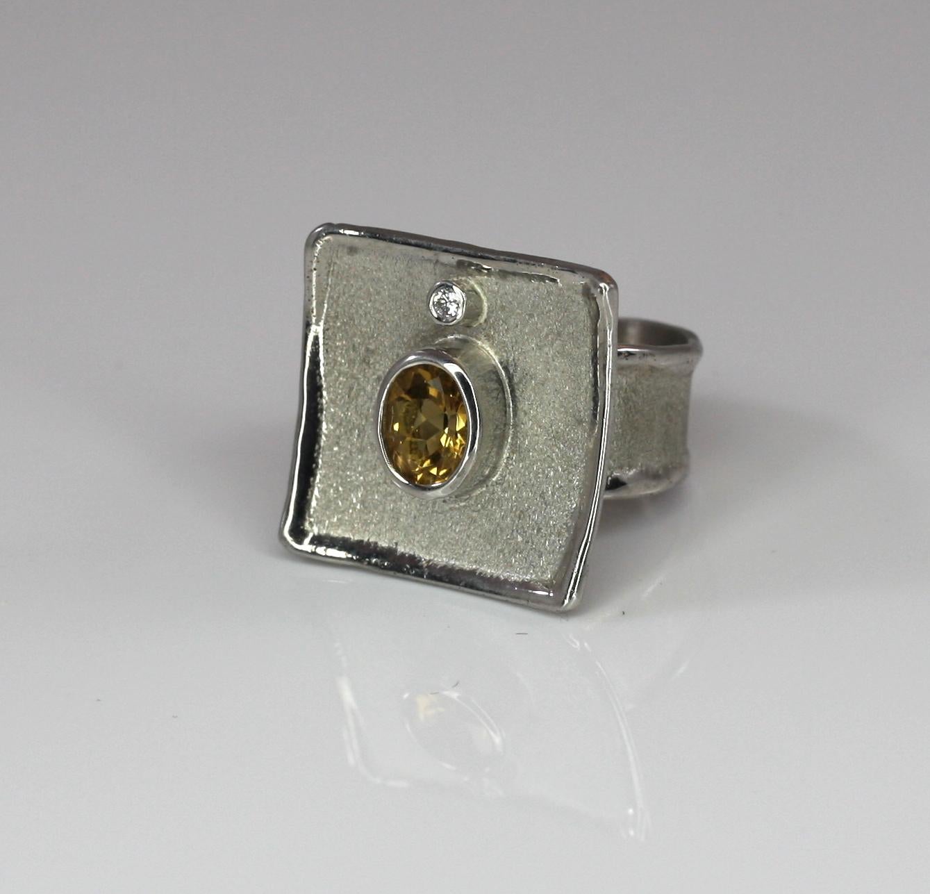 Yianni Creations Citrine White Diamond Fine Silver Square Ring For Sale 3