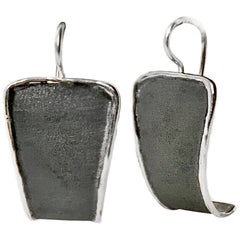 Yianni Creations Fine Silver and Black Oxidized Rhodium Dangle Earrings