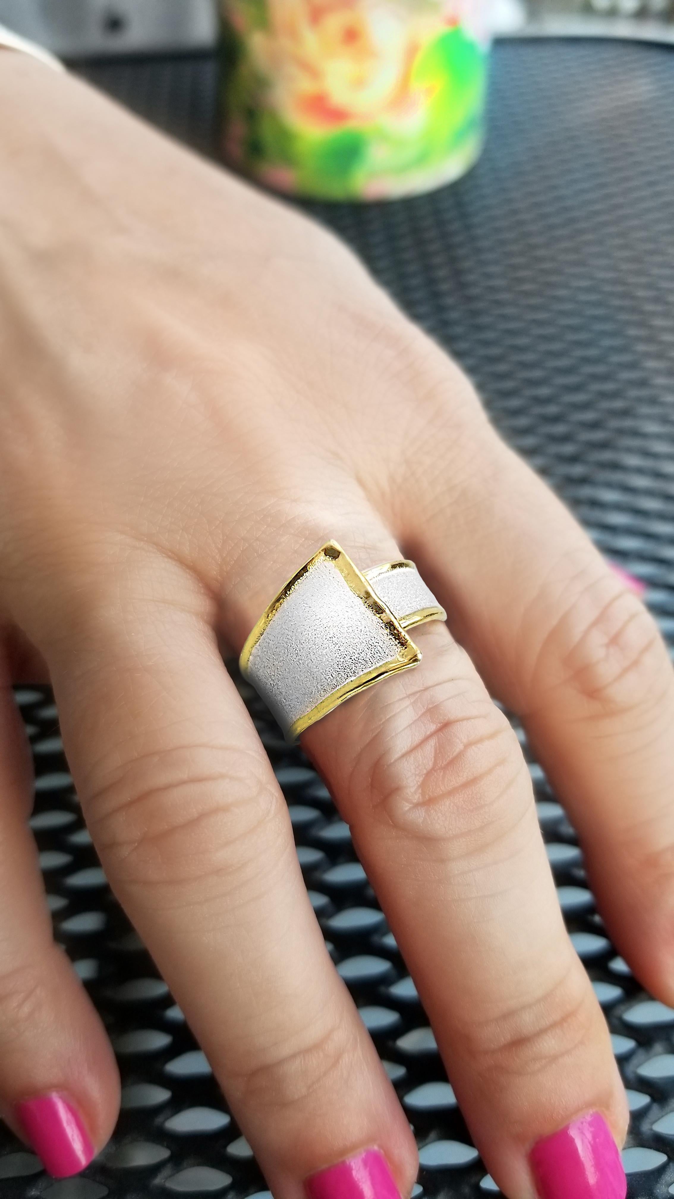 Contemporary Yianni Creations Fine Silver and Gold Adjustable Wide Two-Tone Band Ring For Sale