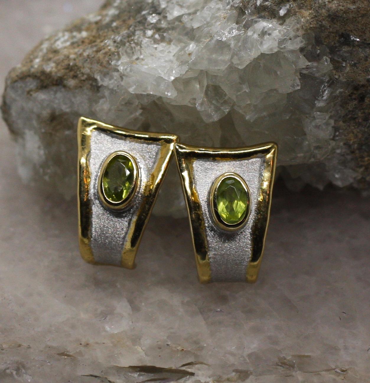 Yianni Creations Fine Silver and Gold Two-Tone Peridot Stud Earrings 4