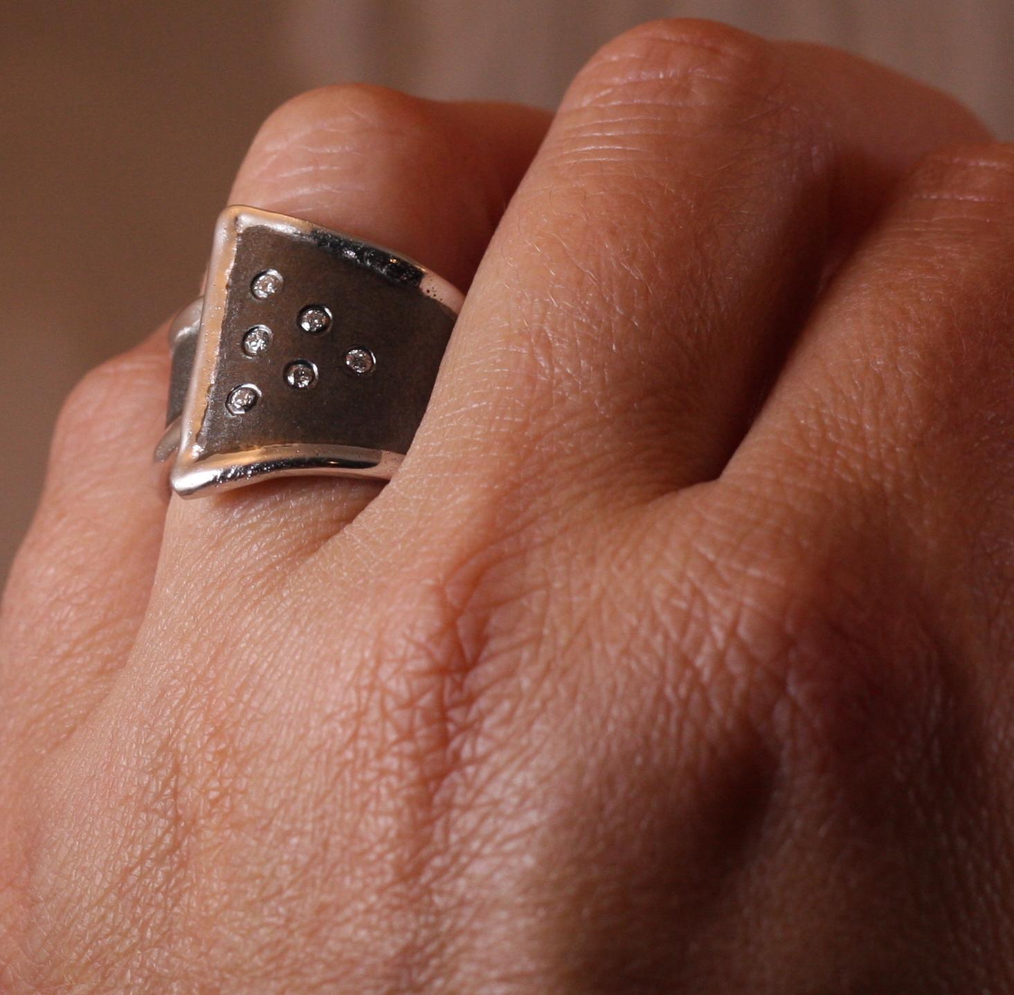 Yianni Creations Fine Silver and Oxidized Rhodium Geometric Ring with Diamonds 6