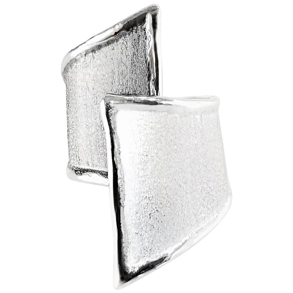Yianni Creations Fine Silver and Oxidized Rhodium Geometric Two-Tone Band Ring