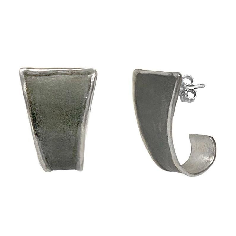 Yianni Creations Fine Silver and Oxidized Rhodium Handmade Geometric Earrings For Sale
