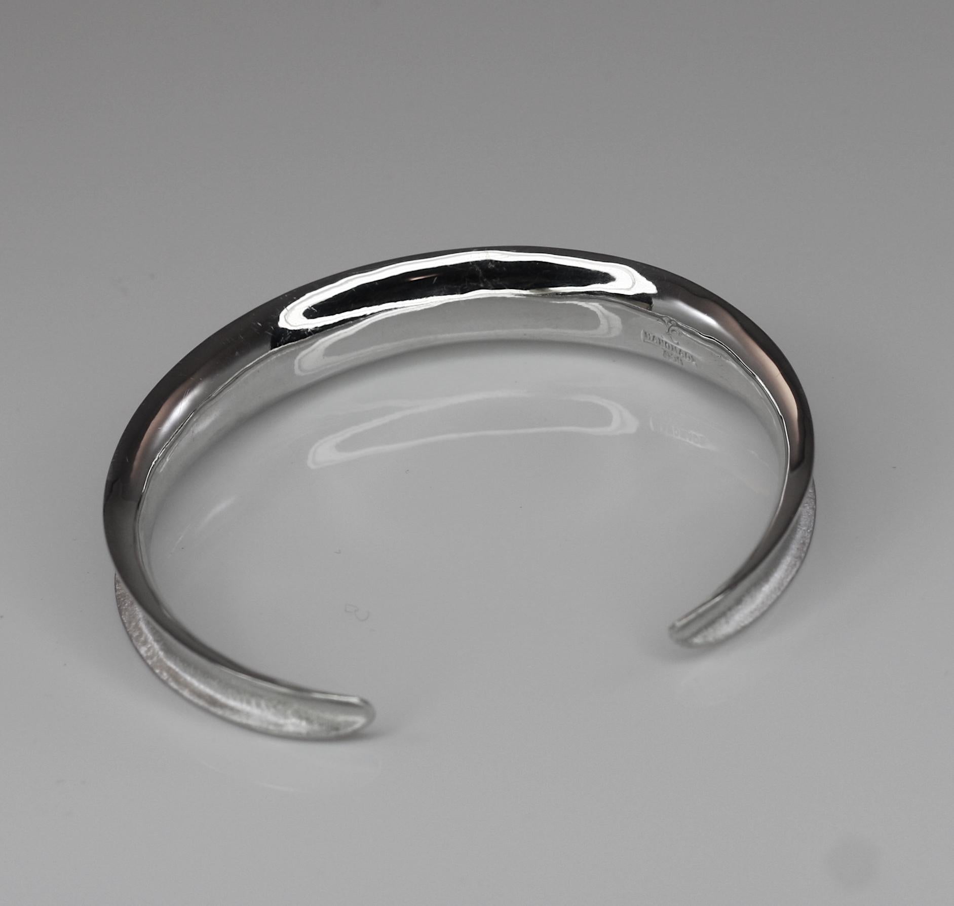 Yianni Creations Fine Silver and Palladium Bangle Bracelet In New Condition For Sale In Astoria, NY