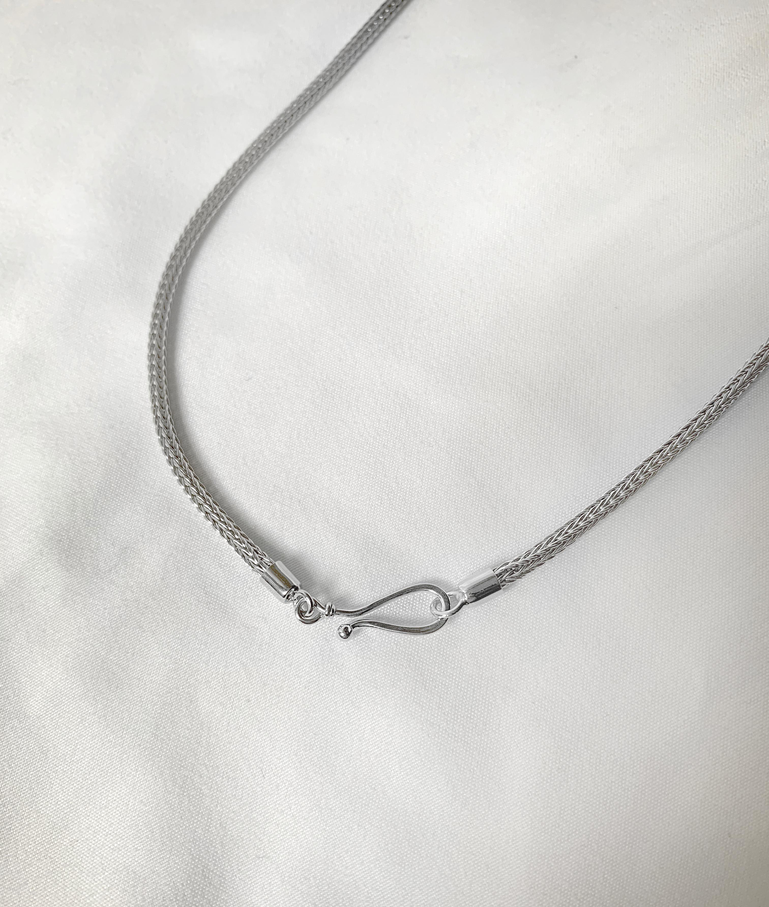 Yianni Kreationen Handgewebte Seil-Halskette aus feinem Silber und Palladium im Zustand „Neu“ im Angebot in Astoria, NY