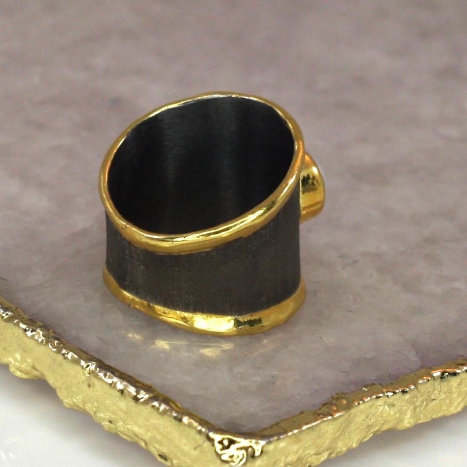 Women's Yianni Creations Fine Silver Artisan Ring with Pearl Black Rhodium 24 Karat Gold