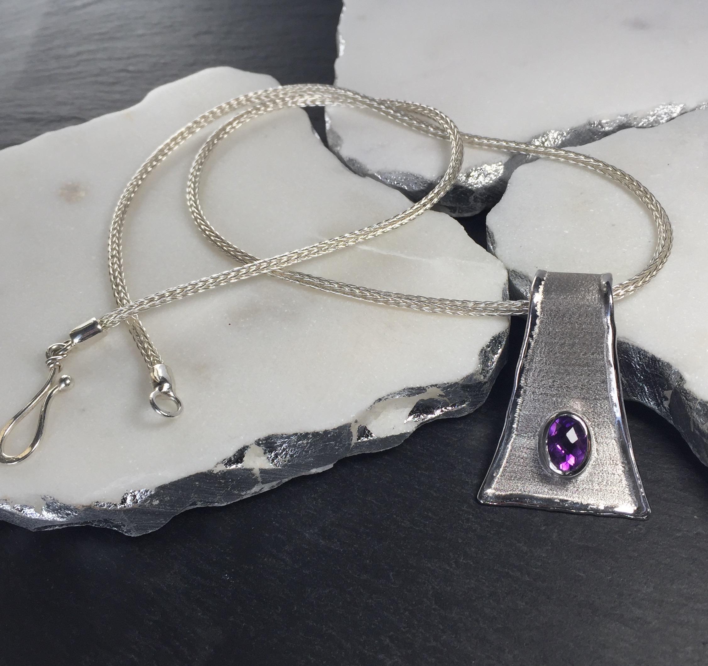Yianni Creations Oval Amethyst Fine Silver Handmade Long Drop Pendant Necklace In New Condition In Astoria, NY