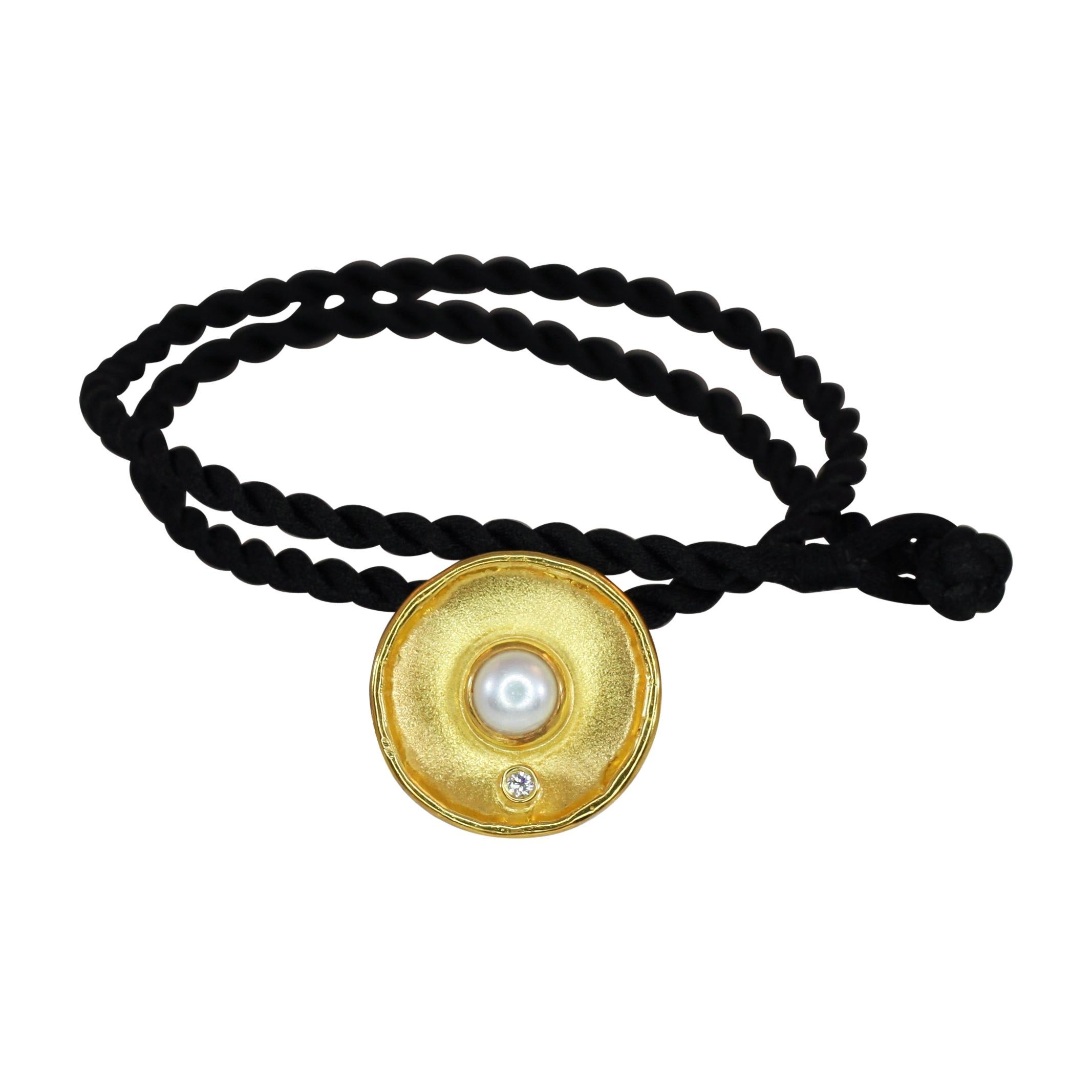 Yianni Creations Fresh Water Pearl Pendant in 18 Karat Yellow Gold