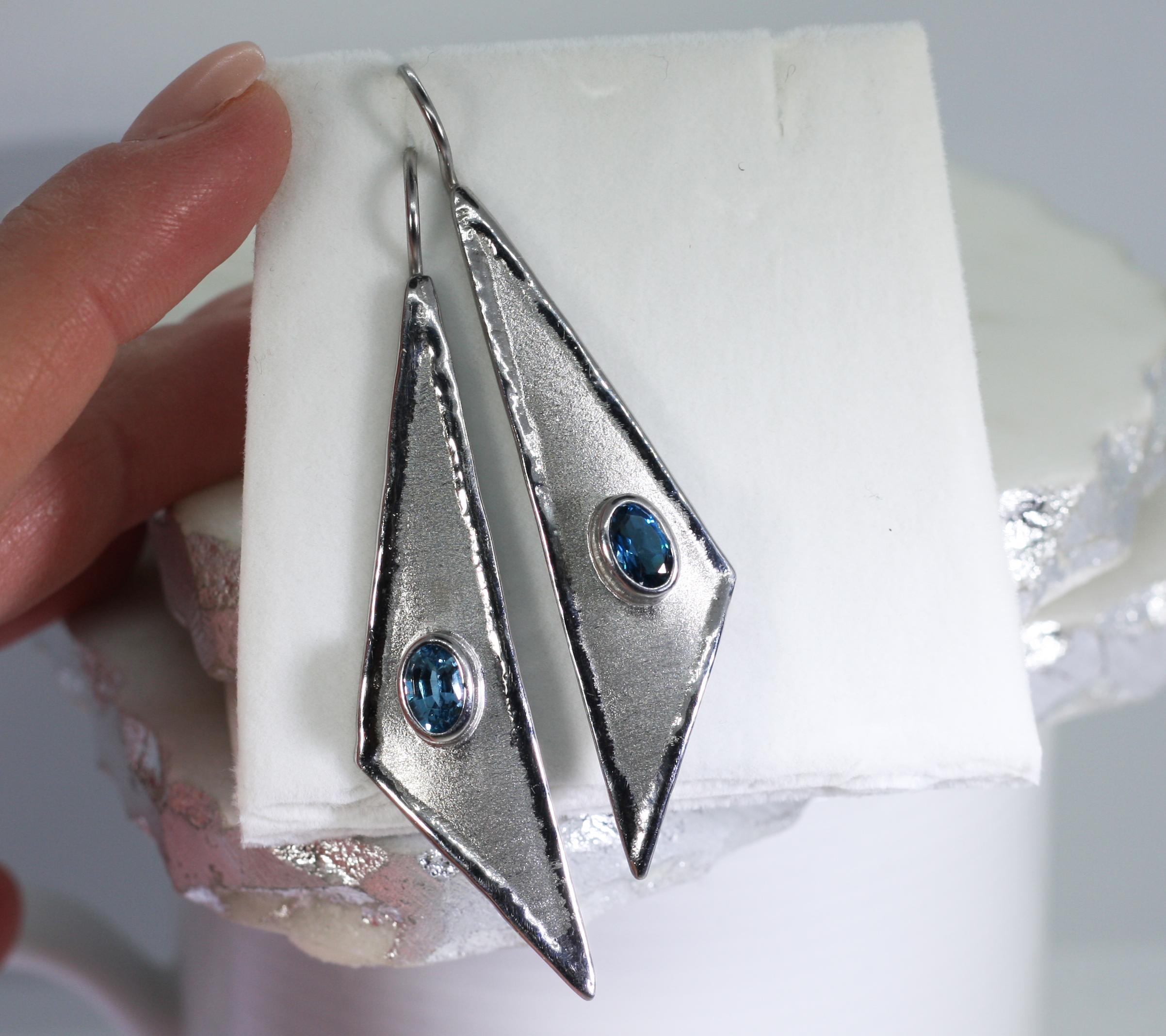 Yianni Creations Oval London Blue Topaz Fine Silver Dangle Long Shinny Earrings For Sale 5