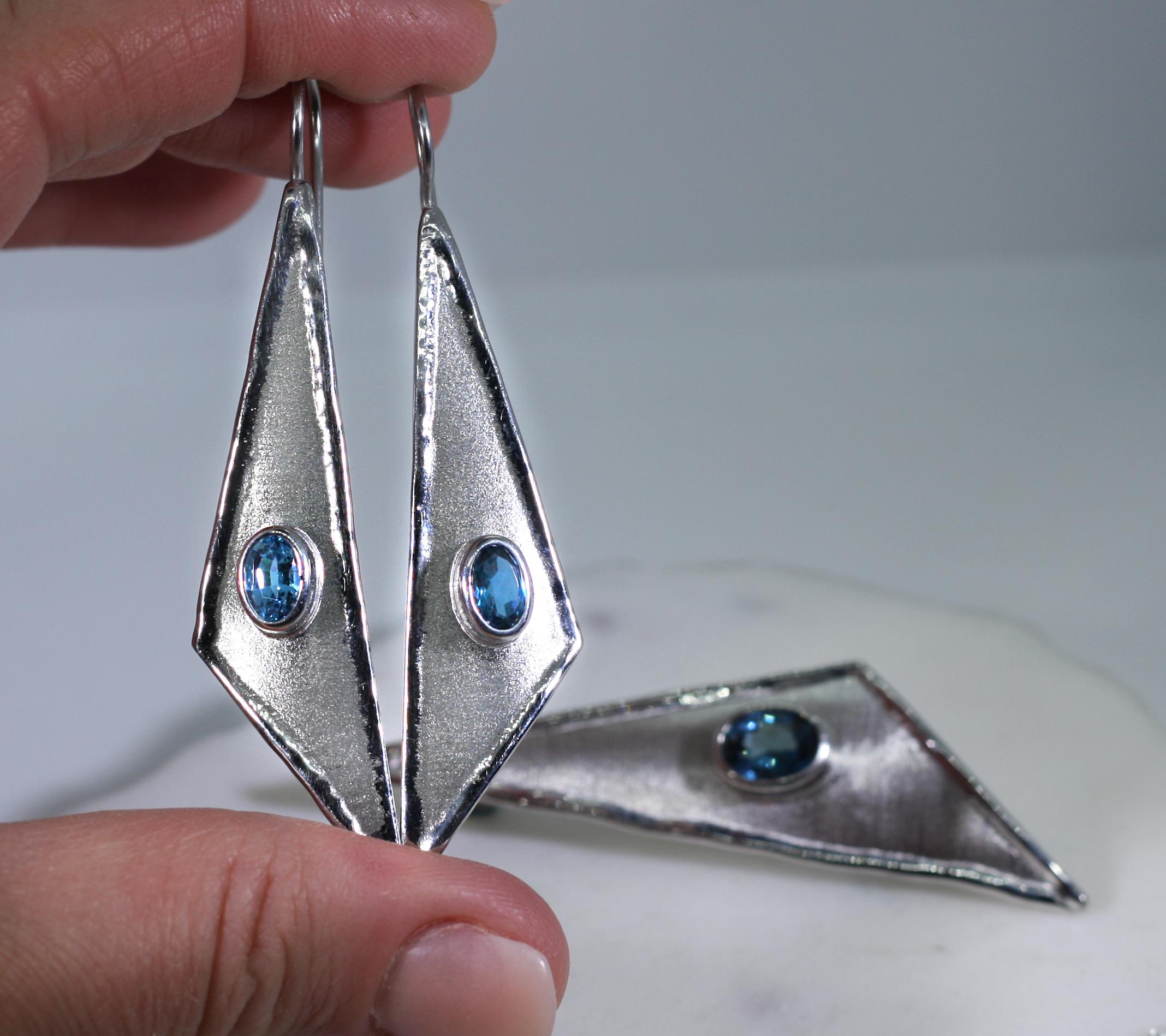 Yianni Creations Oval London Blue Topaz Fine Silver Dangle Long Shinny Earrings For Sale 7