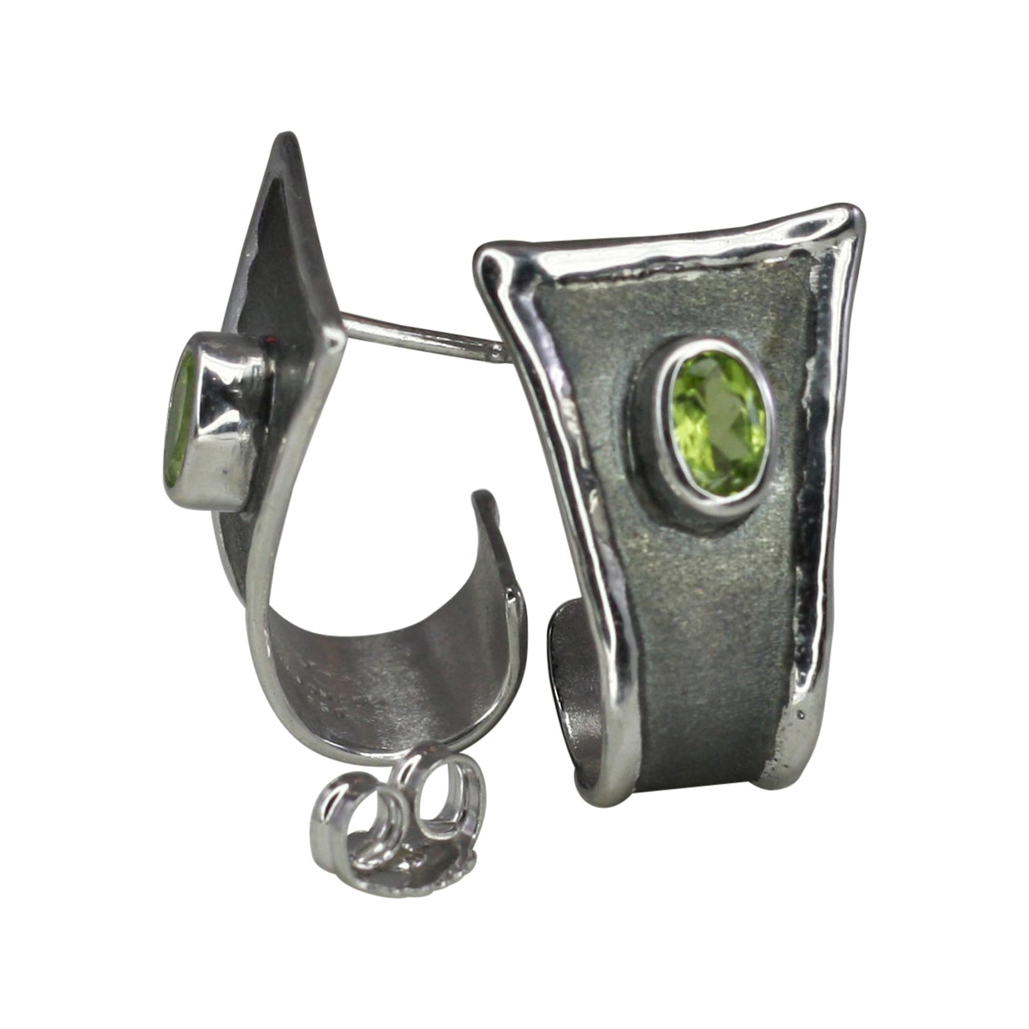 Yianni Creations Oval Peridot Fine Silver and Black Rhodium Stud Hoop Earrings