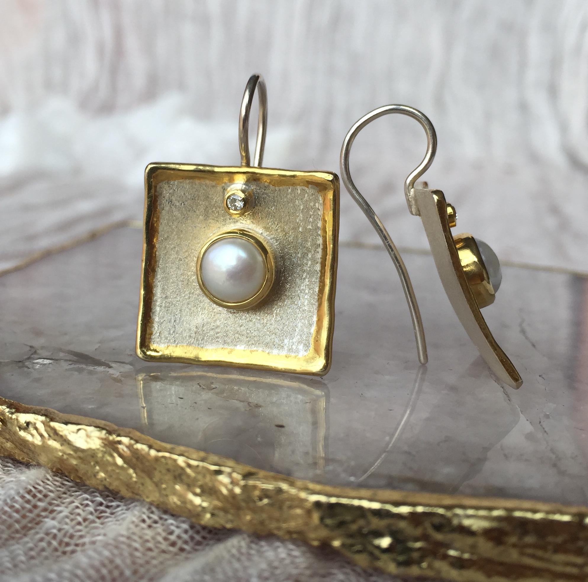 Women's Yianni Creations Pearl and Diamond Fine Silver 24 Karat Gold Dangle Earrings For Sale