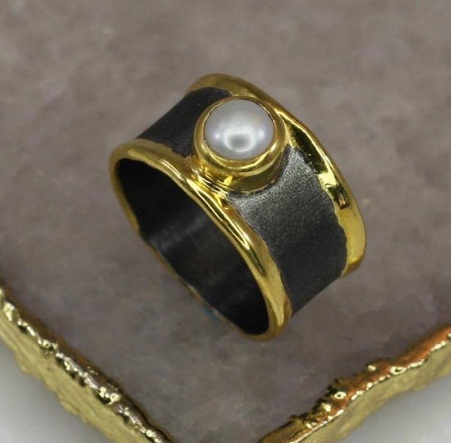 Yianni Creations Pearl Fine Silver Black Rhodium 24 Karat Gold Wide Band Ring 6