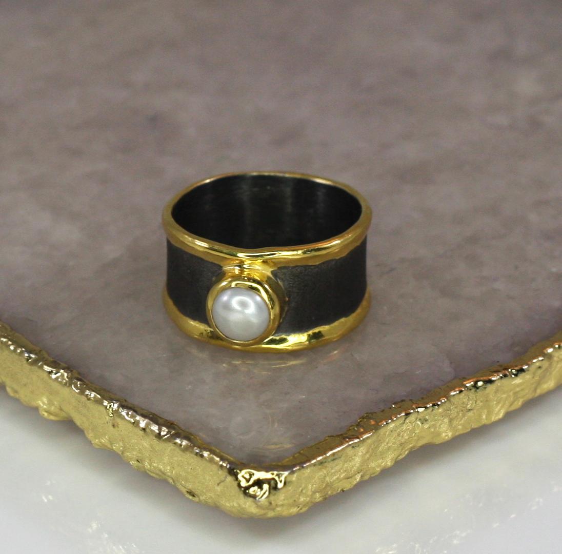 Round Cut Yianni Creations Pearl Fine Silver Black Rhodium 24 Karat Gold Wide Band Ring