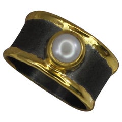 Yianni Creations Pearl Band Ring in Fine Silver Rhodium and 24 Karat Gold