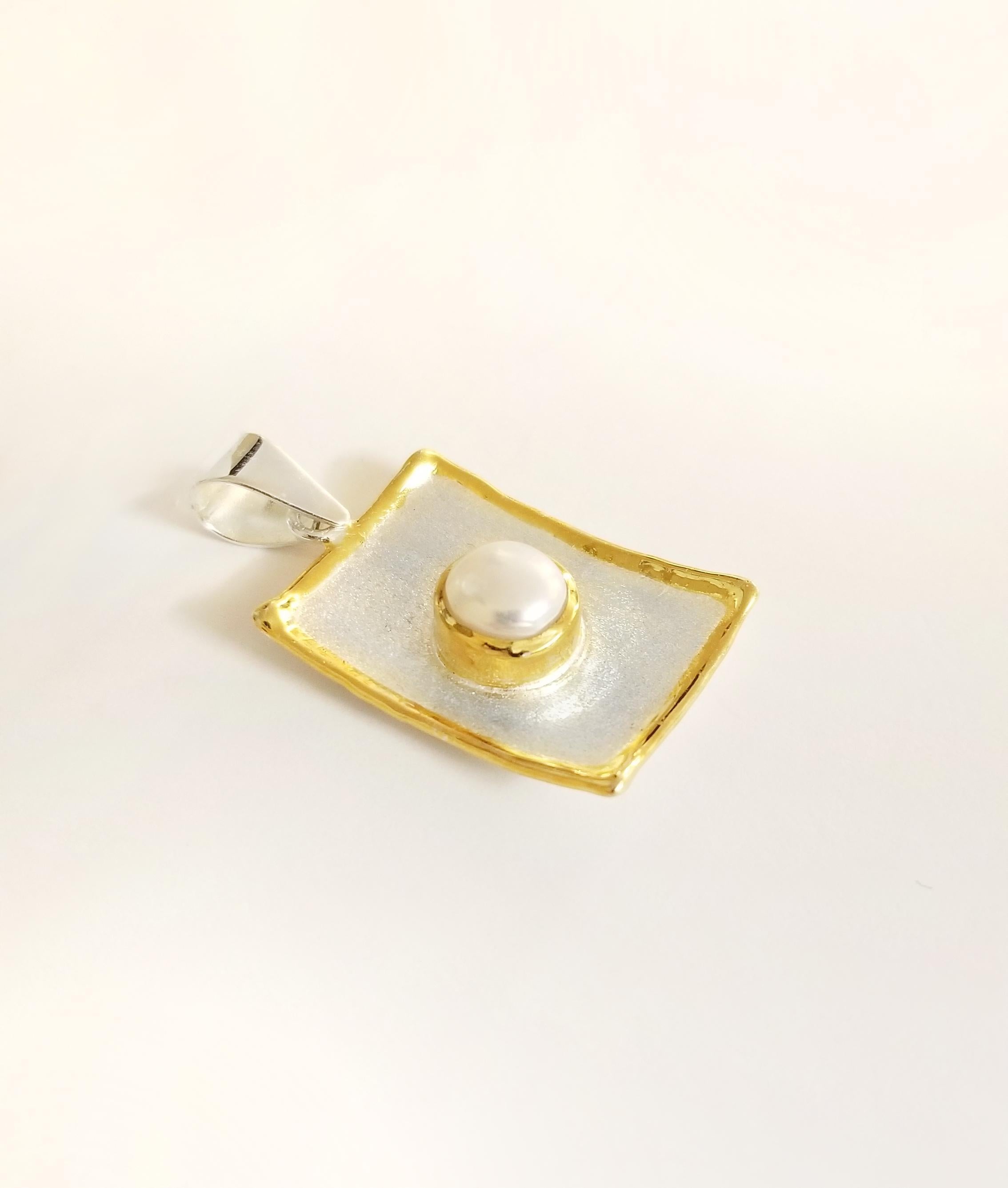 Yianni Creations Pearl Fine Silver 24 Karat Gold Two Tone Rectangular Pendant In New Condition For Sale In Astoria, NY