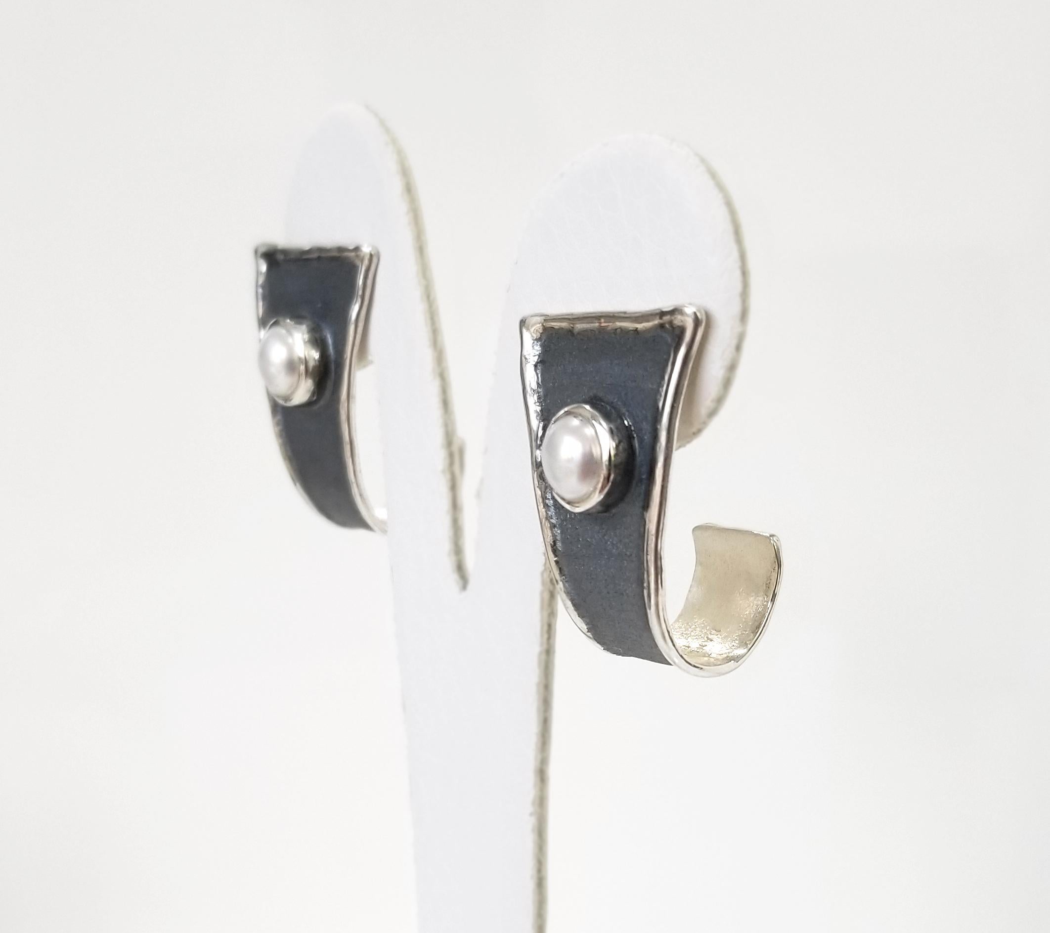 Round Cut Yianni Creations Pearl Fine Silver and Black Rhodium Handmade Earrings