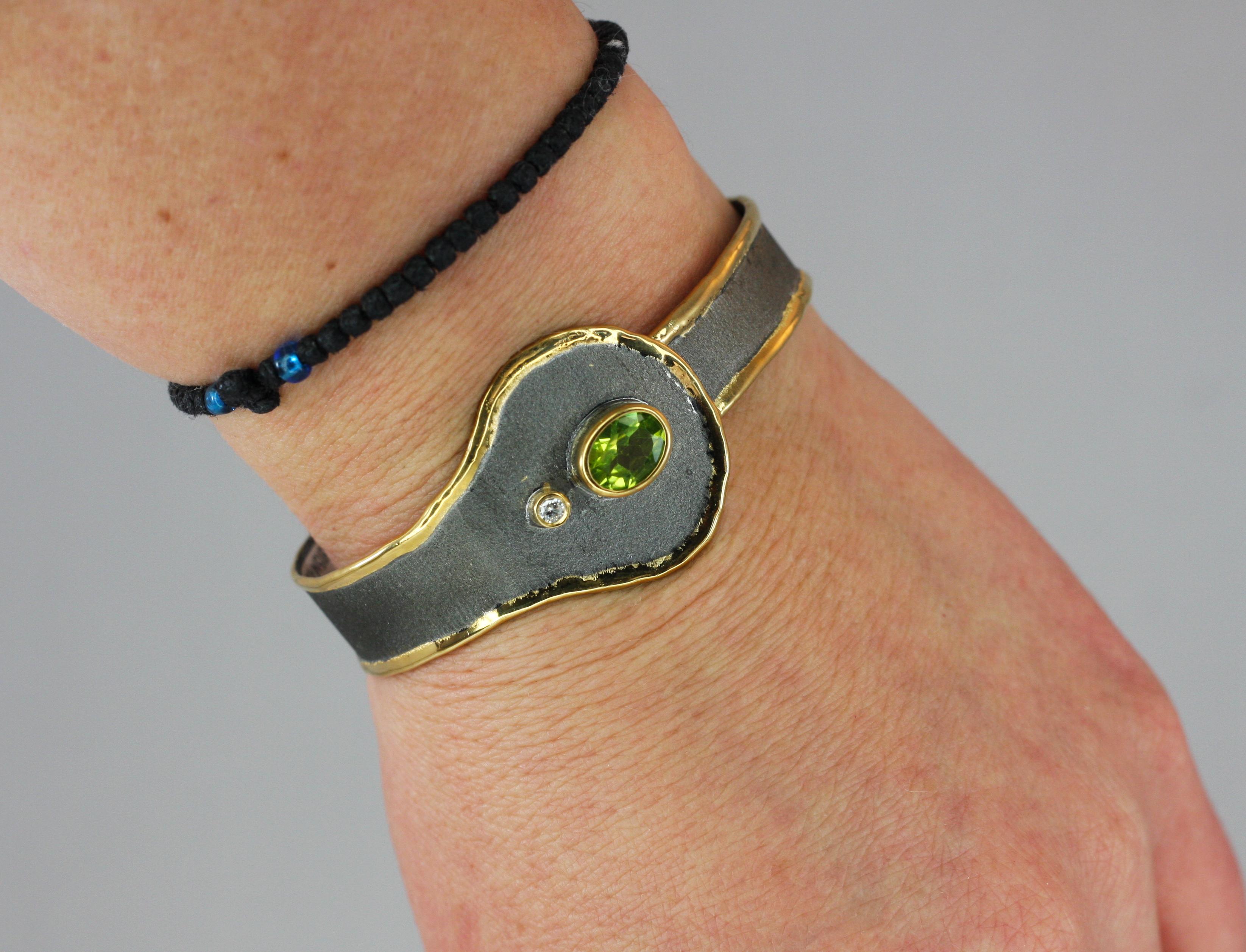 Contemporary Yianni Creations Peridot and Diamond Silver Bracelet with Rhodium and 24 K Gold For Sale