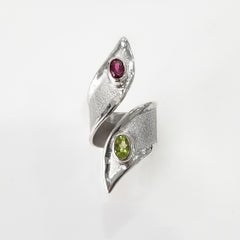 Yianni Creations Peridot and Garner Fine Silver and Palladium Asymmetrical Ring