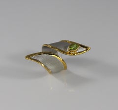 Yianni Creations Peridot Fine Silver with Palladium and 24 Karat Gold Band Ring